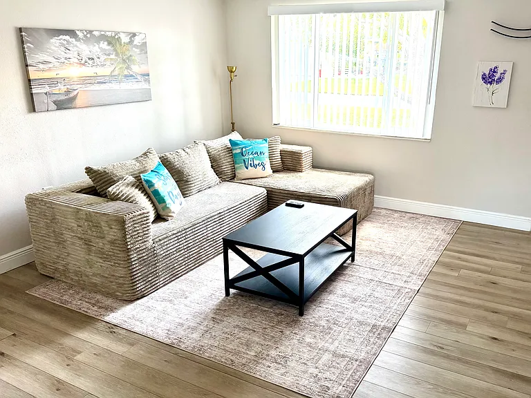 13729 Cox Ave — Photo 9