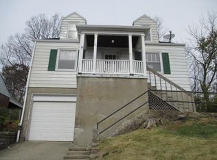 3210 Dickinson Rd, Cincinnati, OH 45211