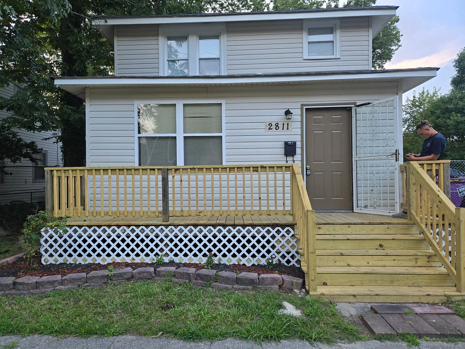 2 bed, 850 sqft, $1,325 — Photo 3