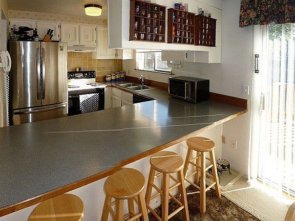 5th image of 6919 W Arrowhead Ave