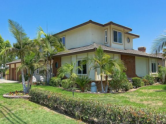 3rd image of 1430 Lovell Ave