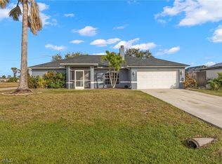 3229 NE 15th Pl, Cape Coral, FL 33909