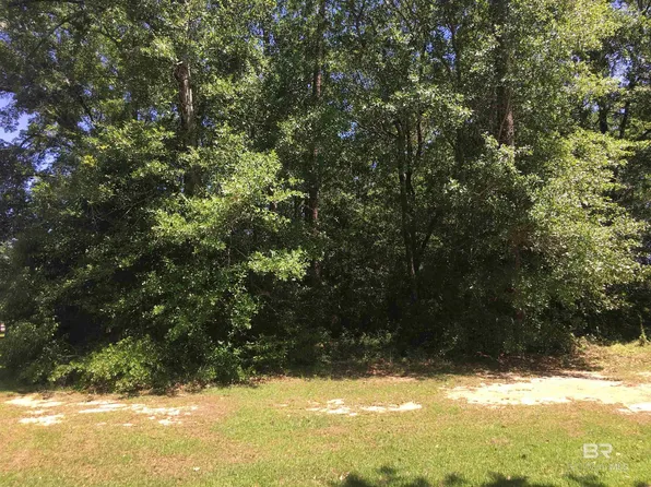 21541 County Road 68 N, Robertsdale, AL 36567