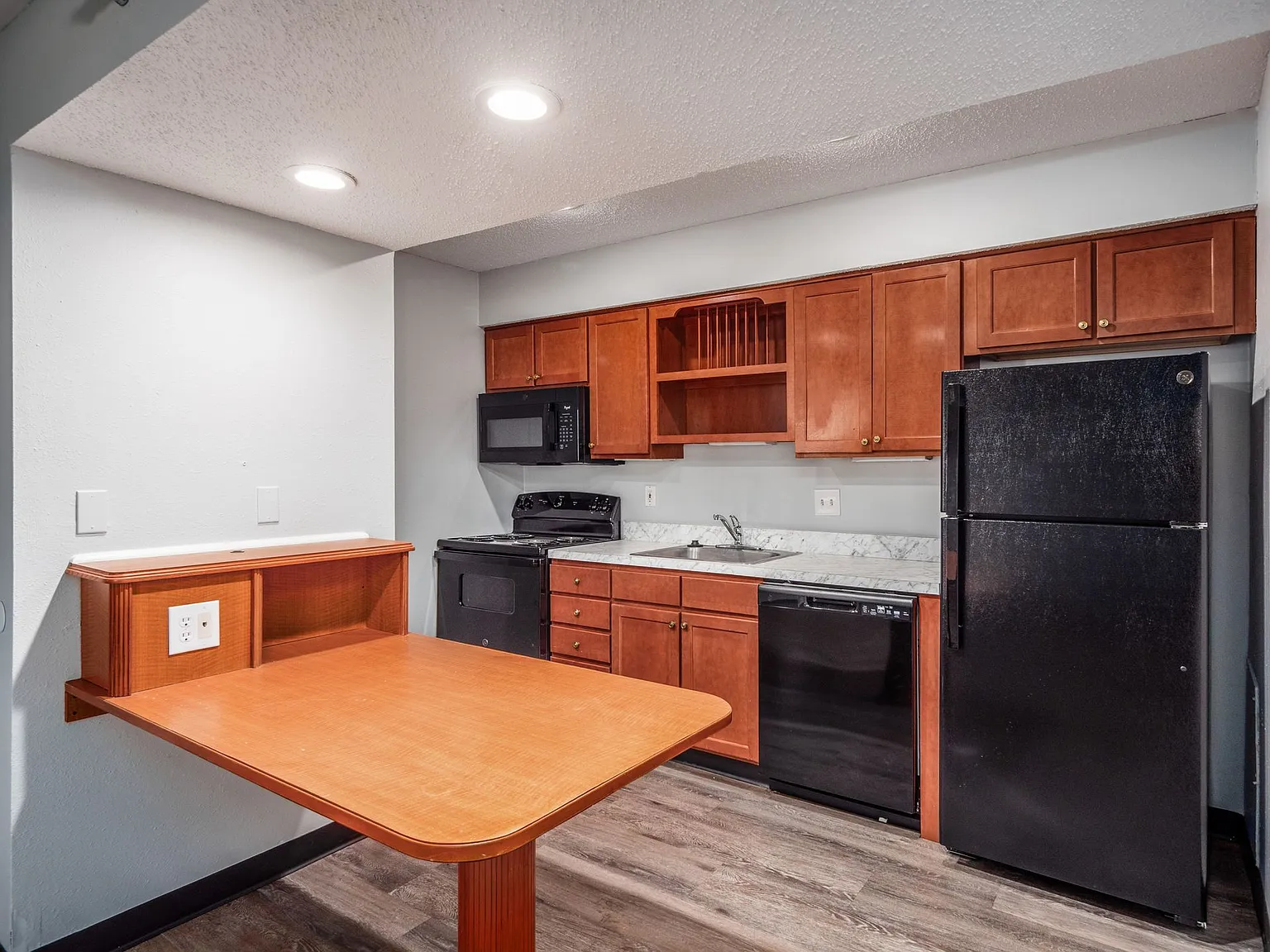 ReVi Columbus East — Photo 2