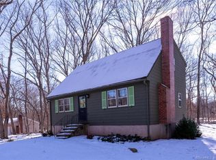 11 Tanglewood Ln, Bolton, CT 06043