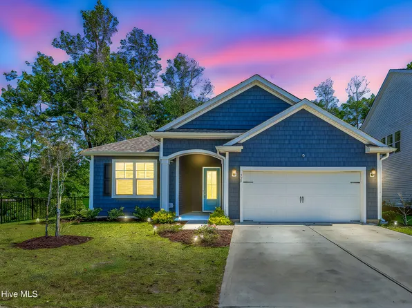 520 Edgewater Way, Surf City, NC 28445