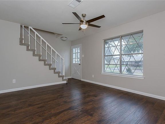 5th image of 1212 Greenway Dr