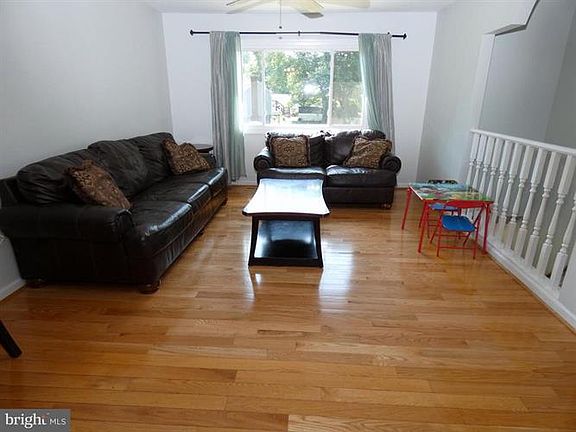 3rd image of 5006 Lynwood Dr