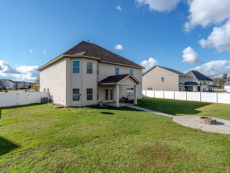 965 McCathern Ave — Photo 42