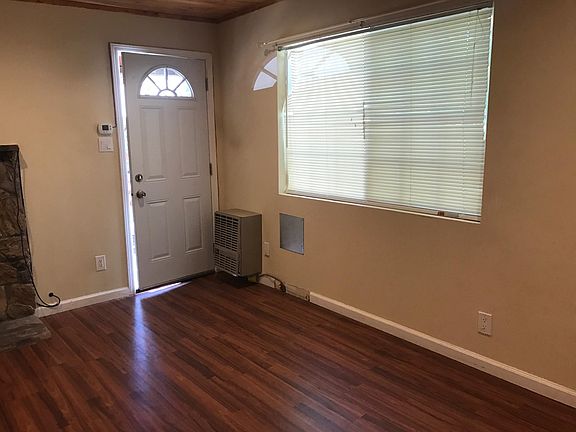 5th image of 54100 Pine Crest Ave #5