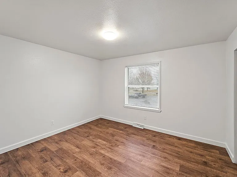 Metro Apartments At Bethalto — Photo 93
