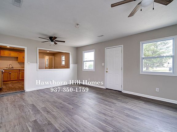 3rd image of 118 Hower Ln