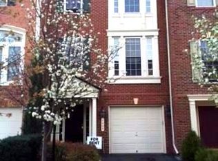 1005 Hotchkiss Pl, Fredericksburg, VA