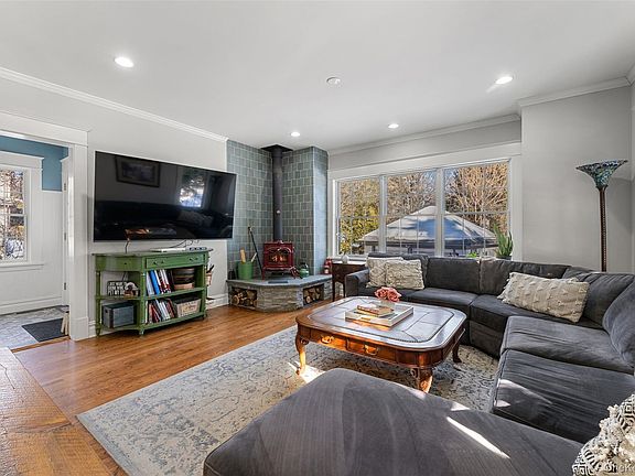 4th image of 12 Swarthmore Road