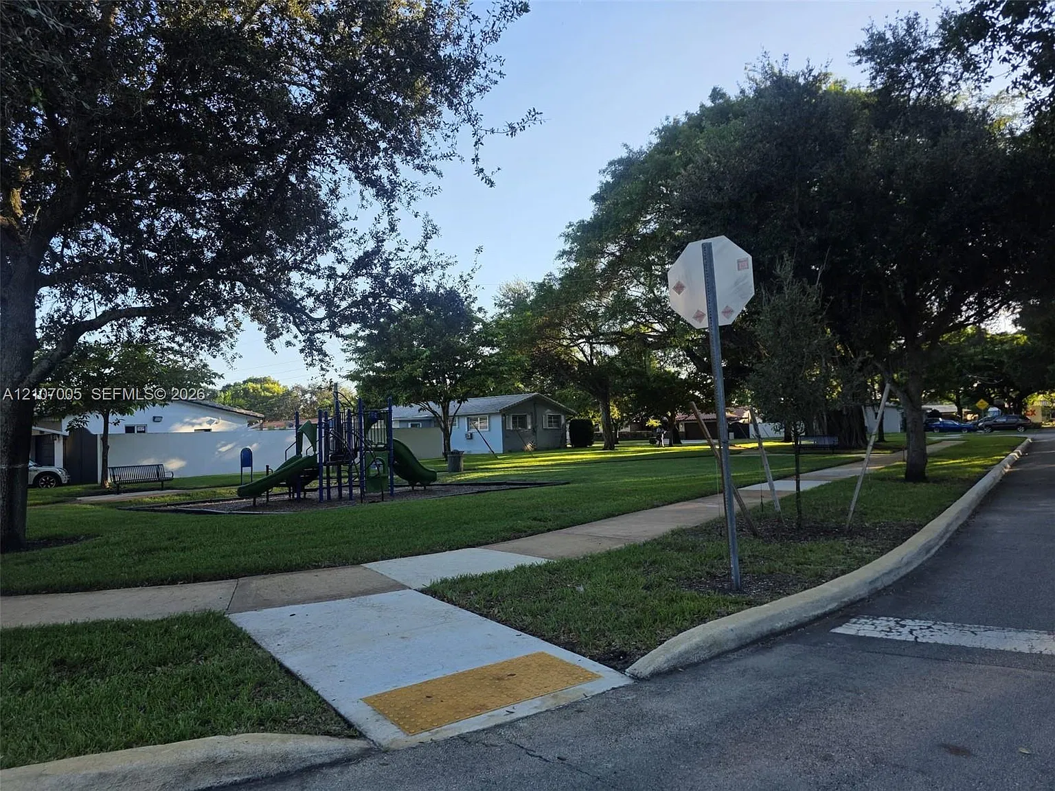 Miami Lakes Sec 3 — Photo 4