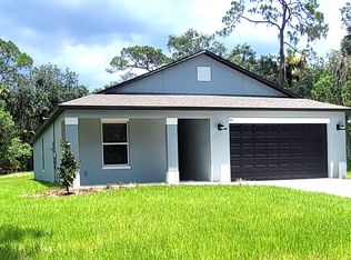 1515 Swamp Ln, Geneva, FL 32732