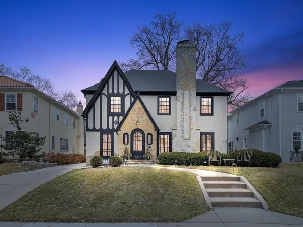 4519 Casco Ave, Edina, MN 55424