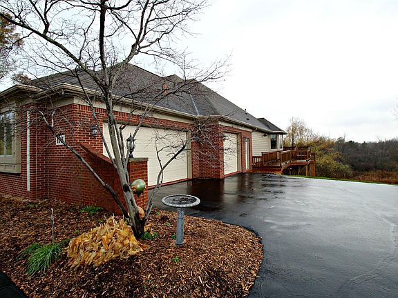 3rd image of 8015 Shuman Dr
