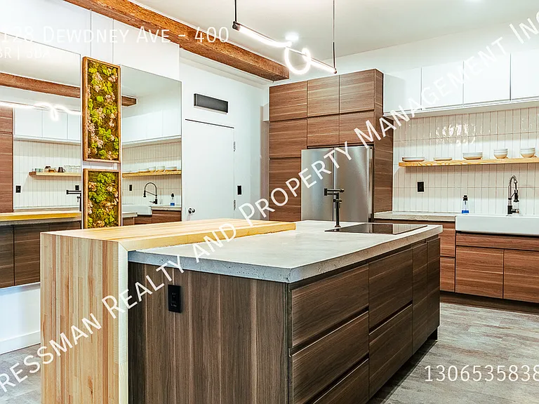 2128 Dewdney Ave #400 — Photo 8
