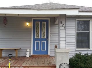 825 Begonia St SE, Demotte, IN 46310