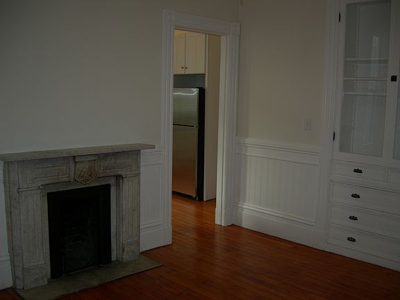 5th image of 1915 1/2 Divisadero St