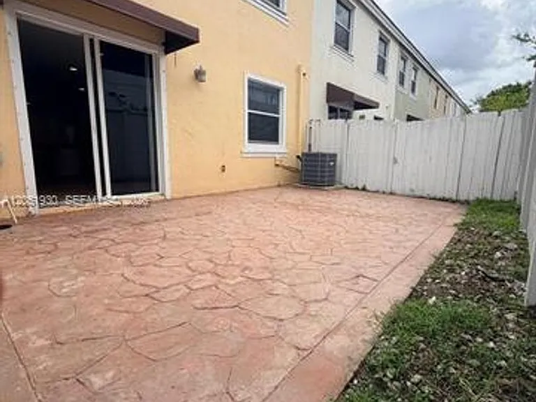 14958 SW 41st Ln #Townhouse 14958 — Photo 42