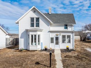 414 N 4th Ave, Logan, IA 51546