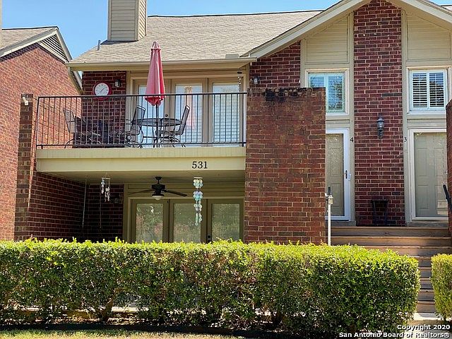 1st image of 531 Woodlake Dr #4
