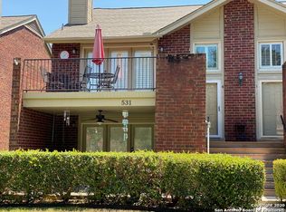 531 Woodlake Dr #4, Mc Queeney, TX 78123