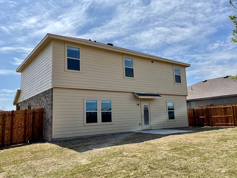 3205 Sweetwater Way — Photo 18