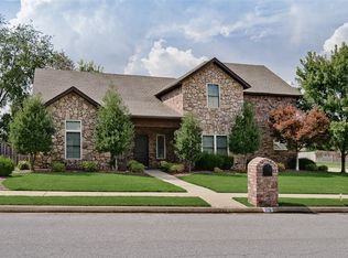 315 NW O St, Bentonville, AR 72712