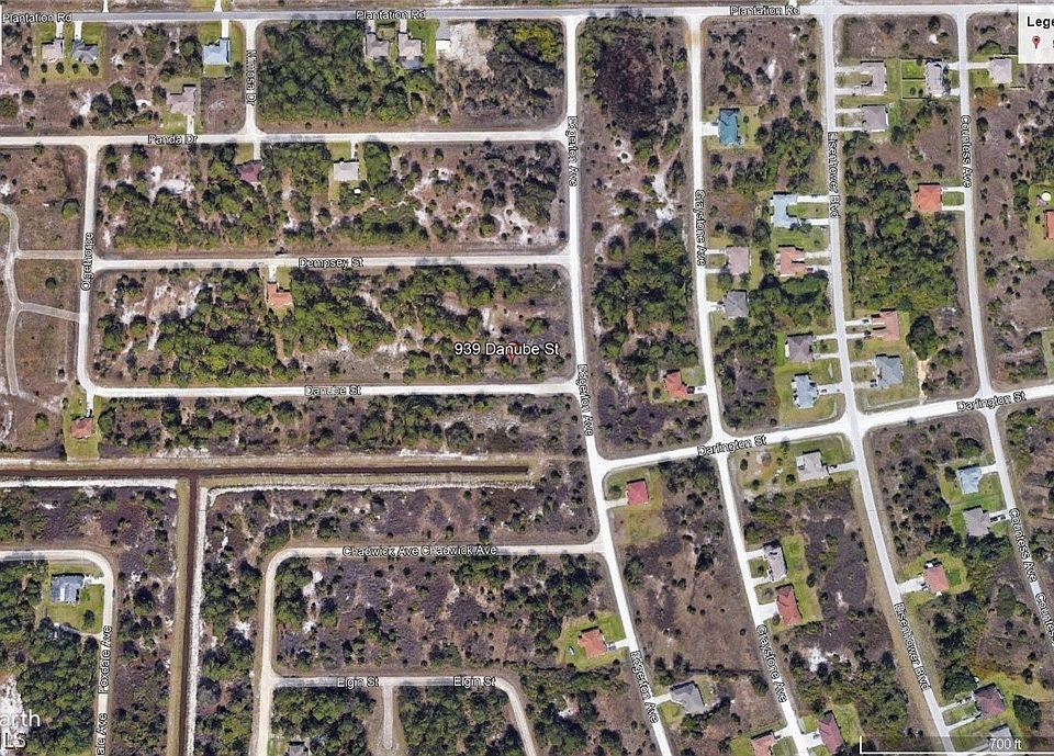 1st image of 939 Danube St