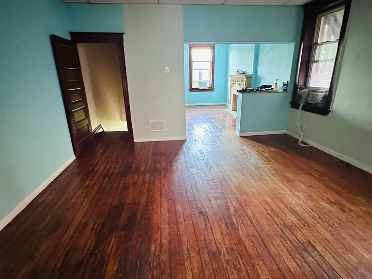 3624 Alberta St #2F — Photo 3