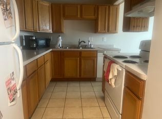 9721 Utica Rd, Minneapolis, MN 55437