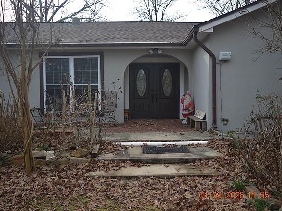 2nd image of 4765 Airport Rd