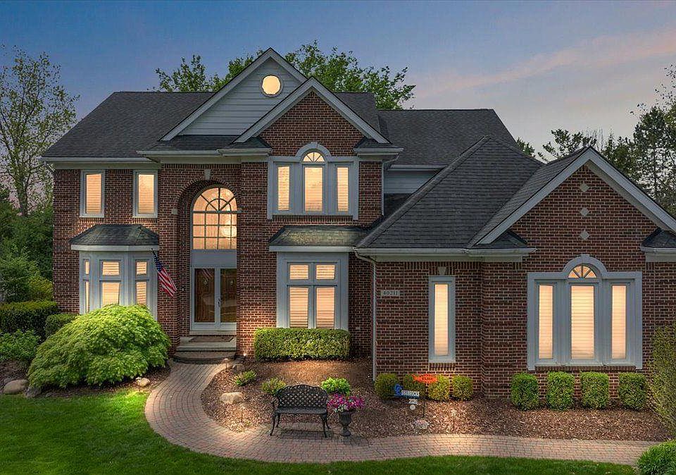1st image of 40211 Bexley Way