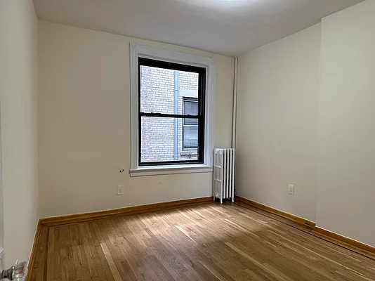 Rented by City Connections Realty | media 7