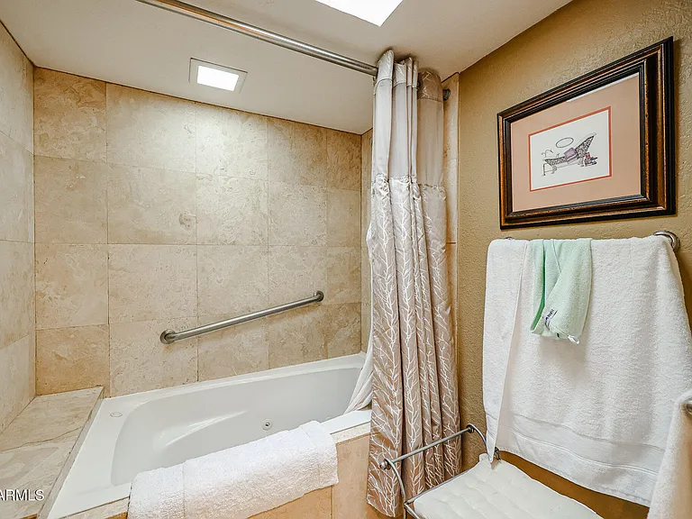 7720 N Pinesview Dr — Photo 17