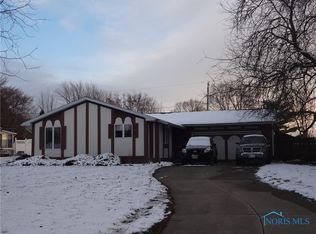 335 West Dr, Wauseon, OH 43567