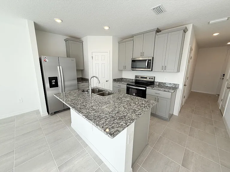 16423 Happy Eagle Dr — Photo 6