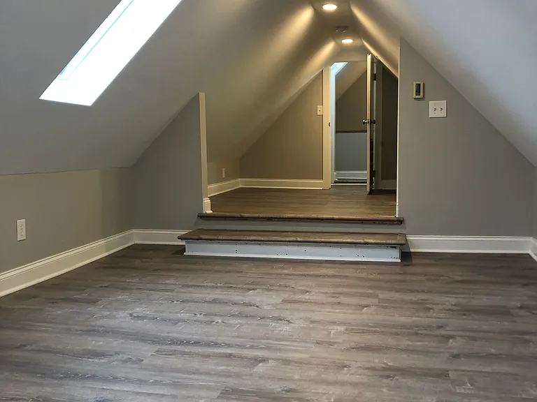 802 S Goodman St — Photo 14
