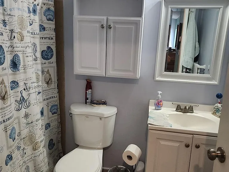 2915 San Remo Cir — Photo 4