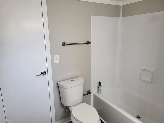 5th image of 7297 Cedarwood Trl