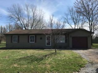 8642 Old Timer Rd, Du Quoin, IL 62832