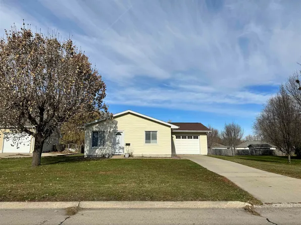 615 E 11th St, Spencer, IA 51301