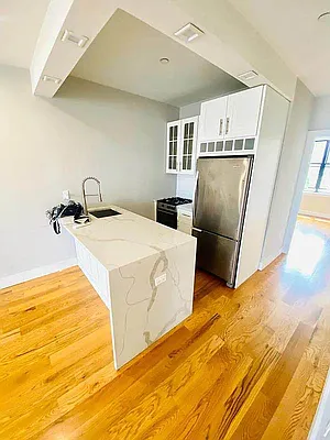 Rented by GROOME REALTY LLC | media 21