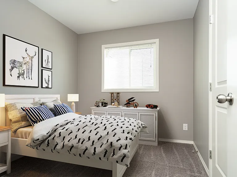 10 Foxdale Way — Photo 32