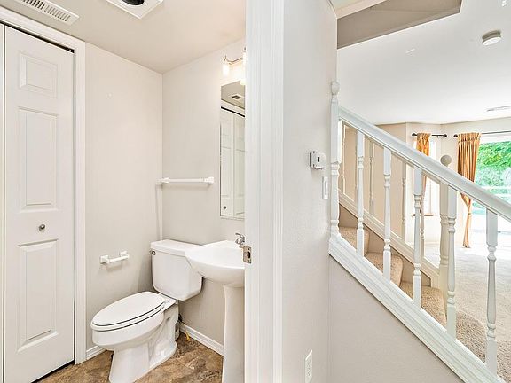 3rd image of 16219 Northup Way APT C203
