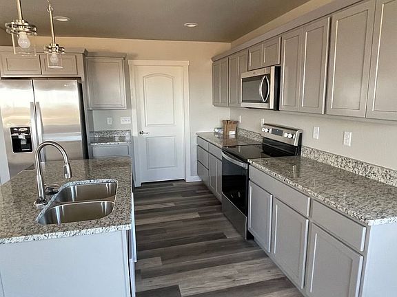 5th image of 3014 Caymus Dr
