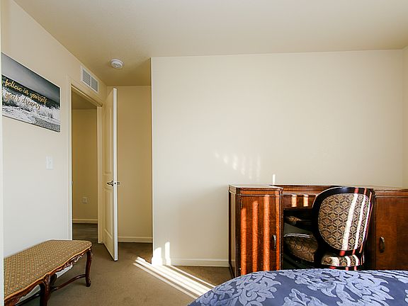 5467CarterRdUnitB_023_09282022